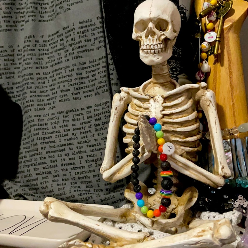 🌈♥️rainbow oil infusible stretch bracelet 9”♥️🌈